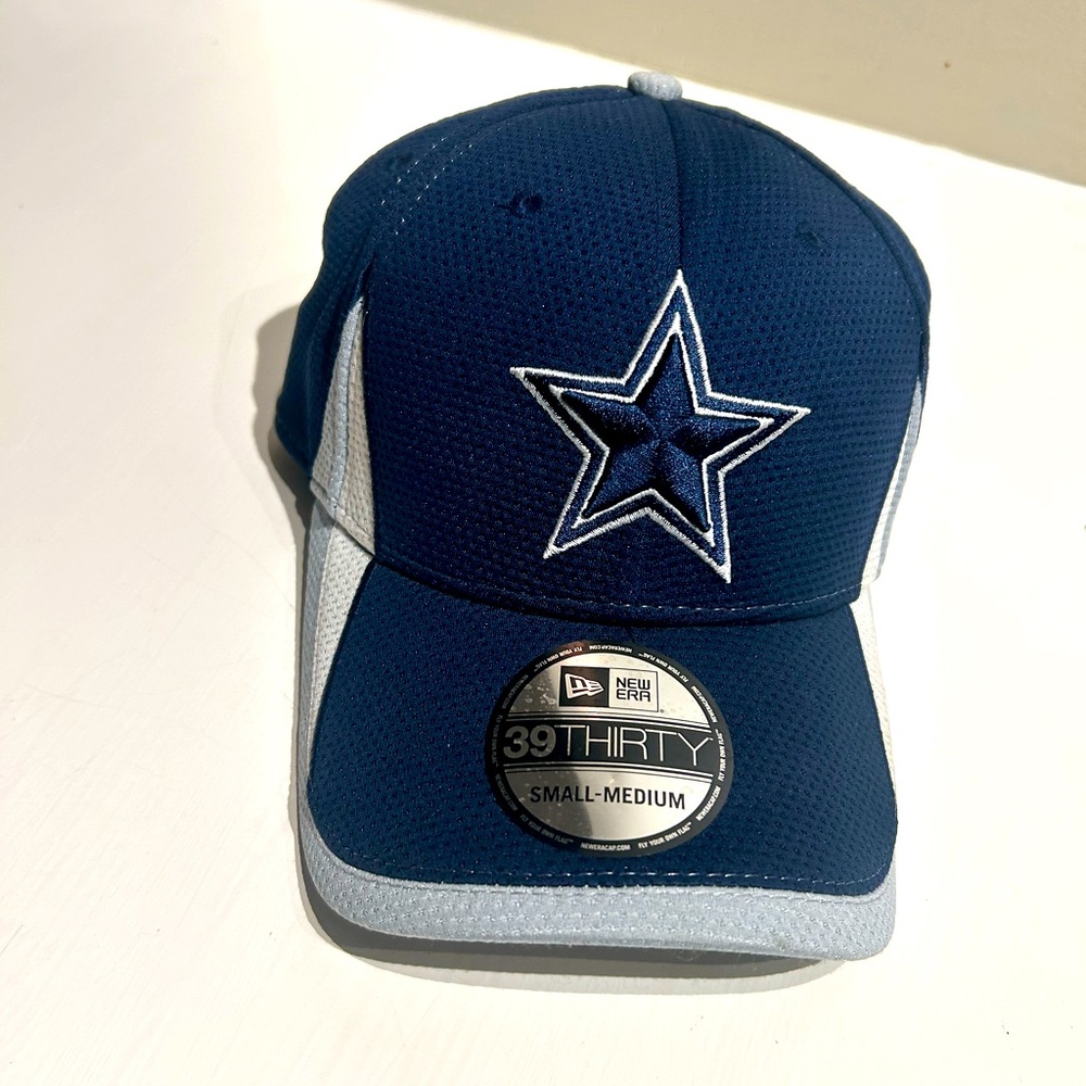Dallas Cowboys Hat, Never Been Worn, Small Medium